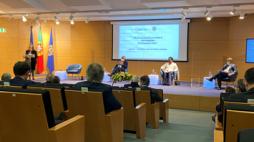 foto coloquio 09-12-2021