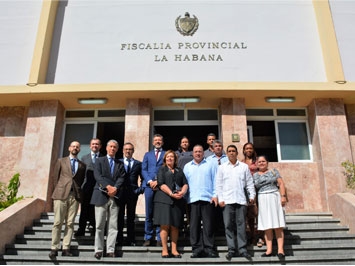 Visita da Procuradora-Geral da República a Cuba